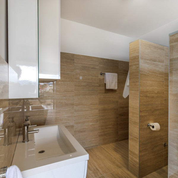 Bathroom / WC, Adria View, Adria View - Luxury Villa in Dalmatia with Pool and Sea View Komarna